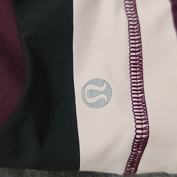 Lululemon sports bra - Picture 3 of 6